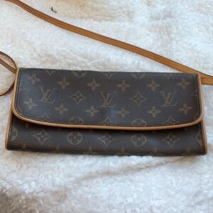 Louis Vuitton Pochette Twin GM crossbody bag.